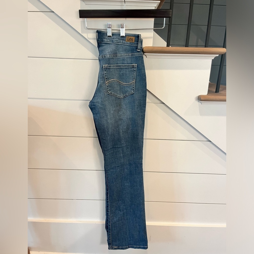 LEE Jeans RegularFit Bootcut Midrise FlexMotion Women’s Size2M Preowned/Like New
